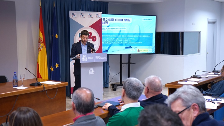 El  ministro en su intervención